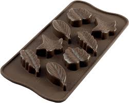Even Leaves Silicone Mould – 8 Hole