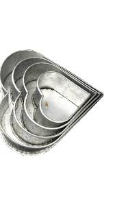 HEART SHAPED BAKING TIN
