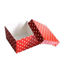 Red Polka Cake Boxes – Secure, Stylish & Ready for Delivery