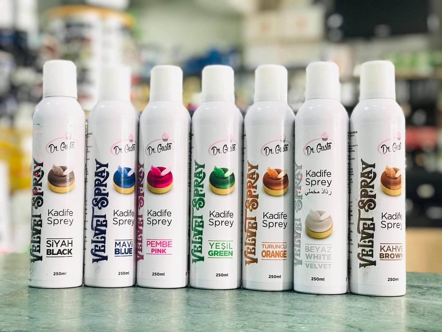 Velvet Spray – Luxurious Cake & Dessert Finish