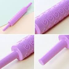 PATTERNED ROLLING PIN
