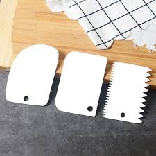 Plastic Scraper  | Cake Smoother & Dough Scraper for Baking