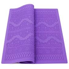 PURPLE LACE MAT